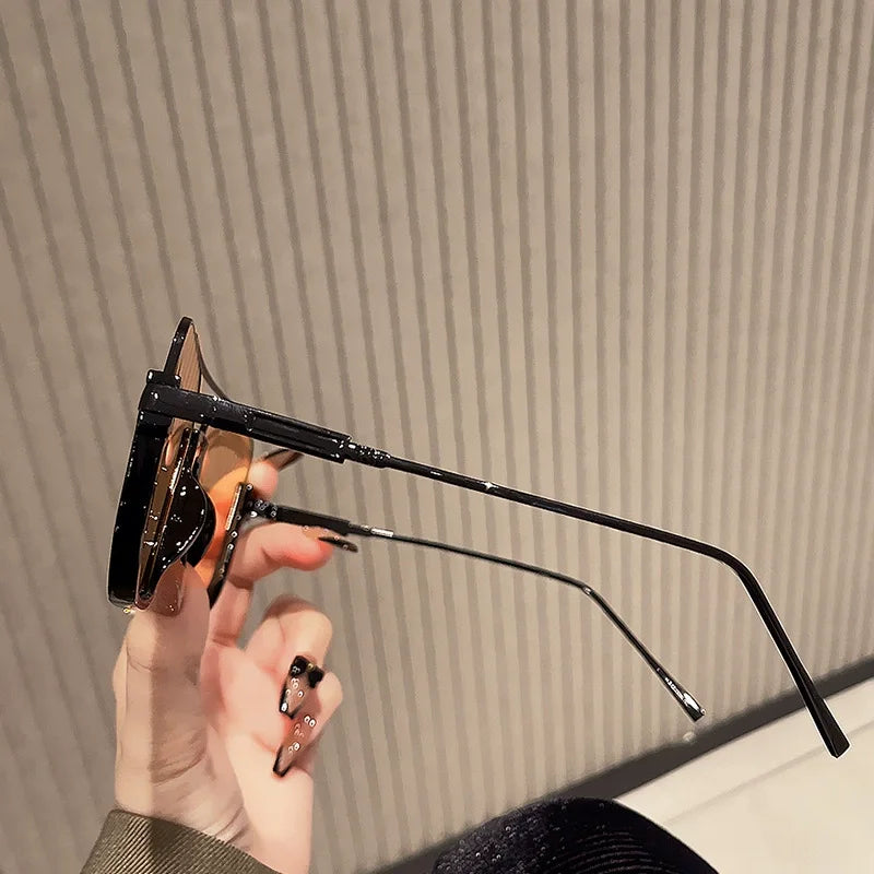 Óculos de Sol em Metal,Tendência nesse verão  Design com Proteção UV400 o modelo das blogueiras  sucesso .